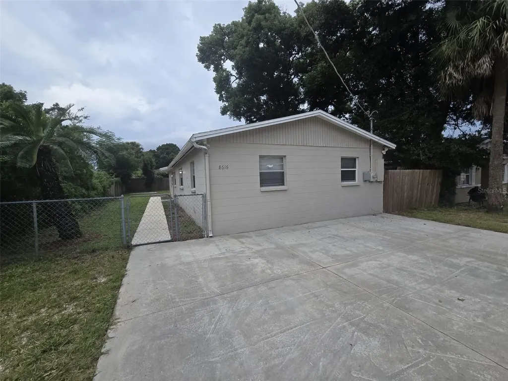 8616 N Mulberry Street Tampa FL 33604