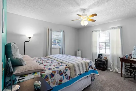 142 Avenue F SW Winter Haven FL 33880