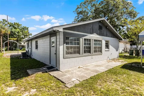 142 Avenue F SW Winter Haven FL 33880