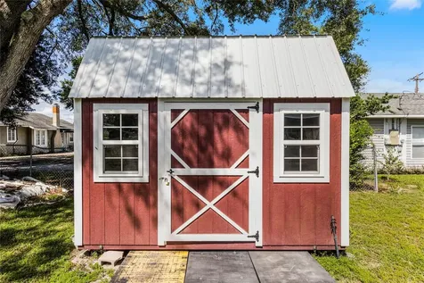 142 Avenue F SW Winter Haven FL 33880