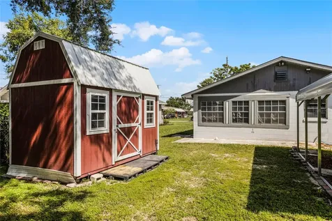 142 Avenue F SW Winter Haven FL 33880