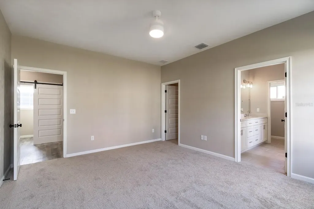 11848 NW 15th Road Gainesville FL 32606