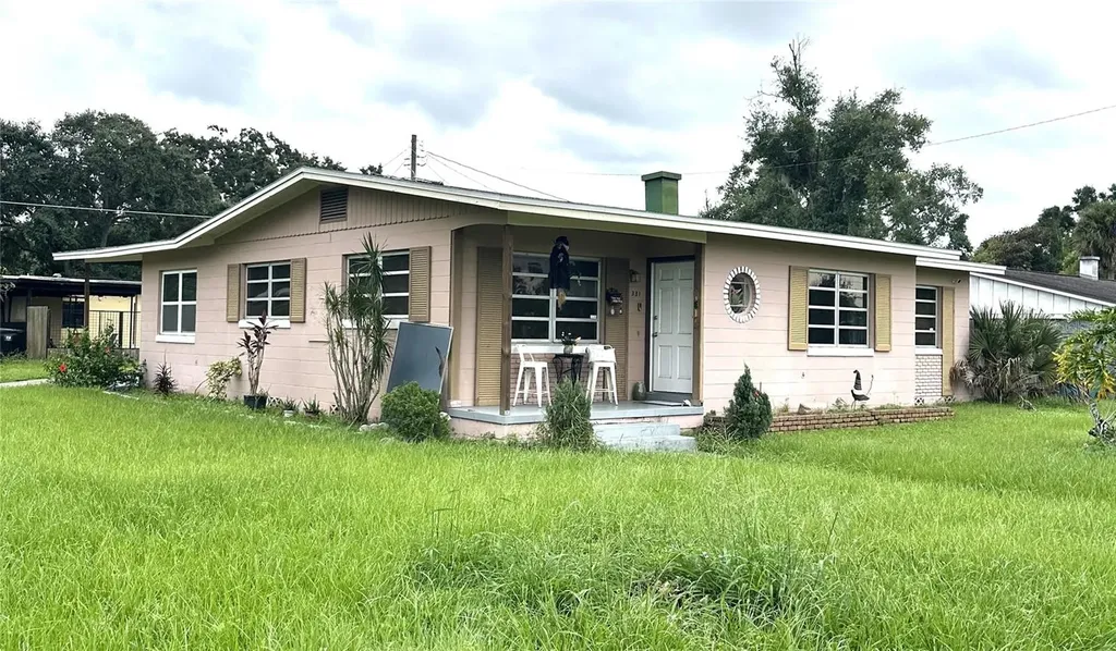 331 N Dollins Avenue Orlando FL 32805