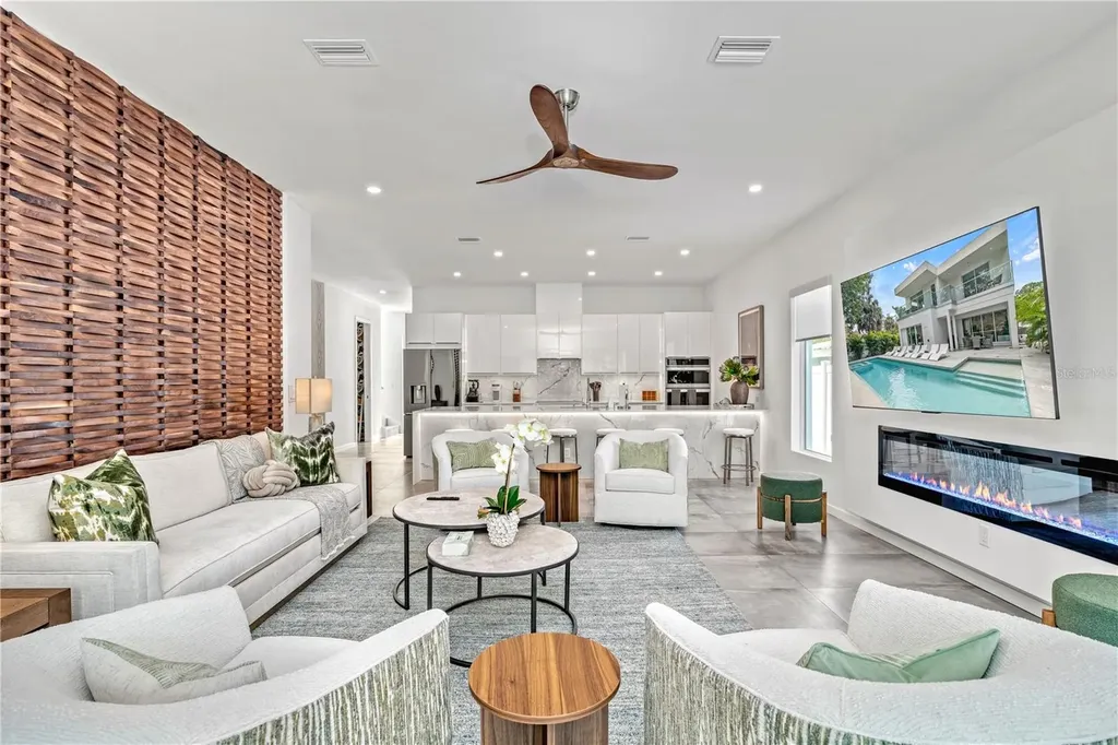 2327 Hillview Street Sarasota FL 34239
