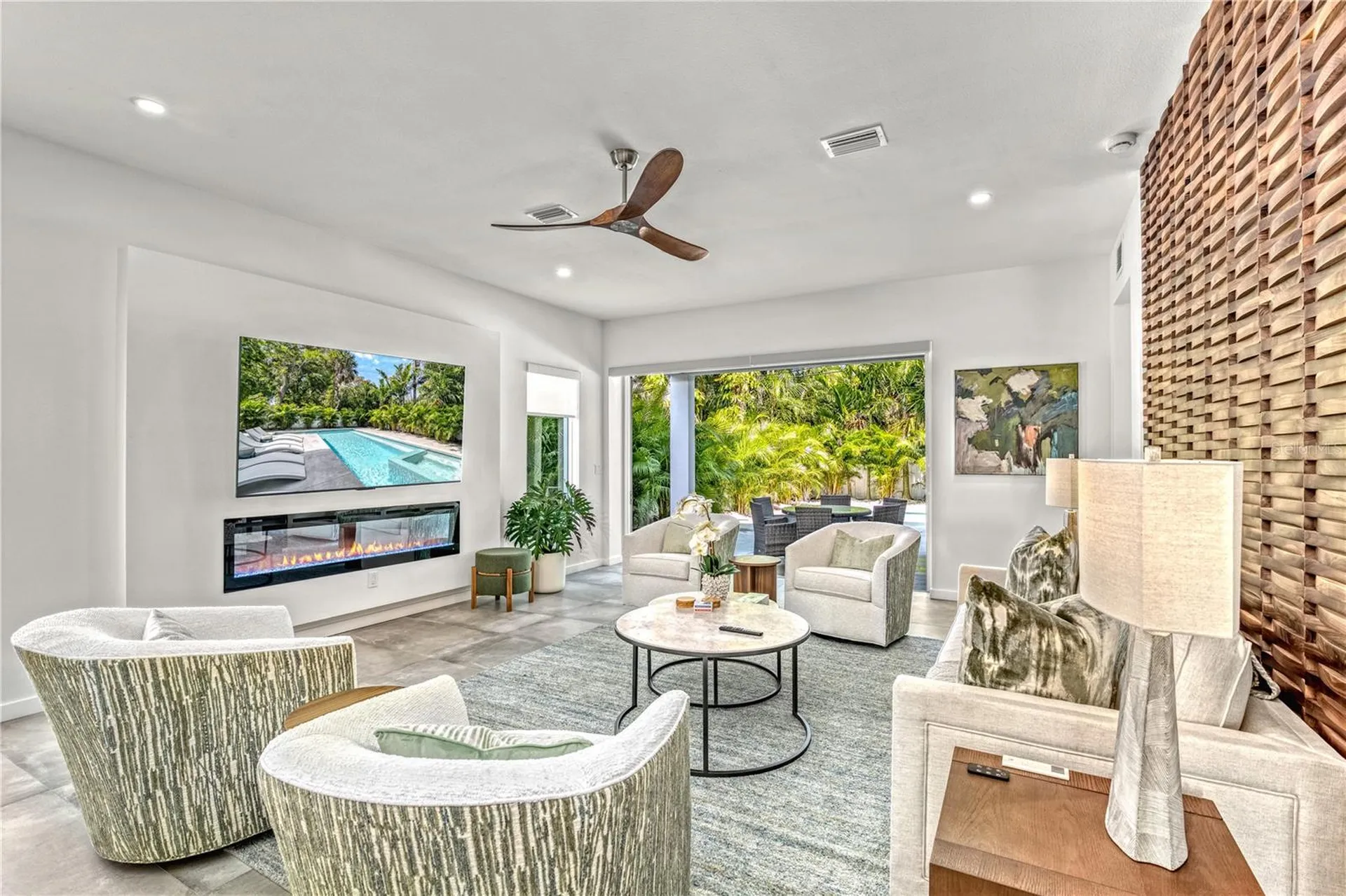 2327 Hillview Street Sarasota FL 34239