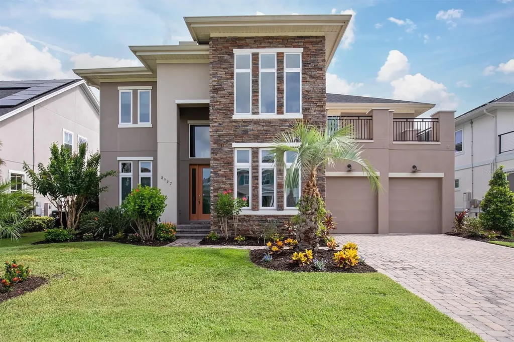 8527 Finsen Street Orlando FL 32827