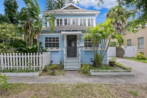 1914 Jackson Street N St Petersburg FL 33704