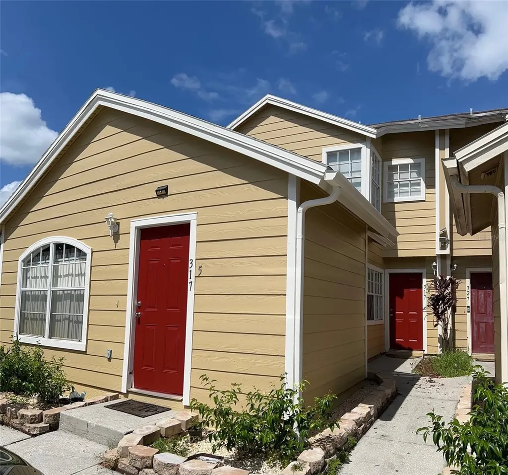 317 Coconut Palm Way Davenport FL 33897