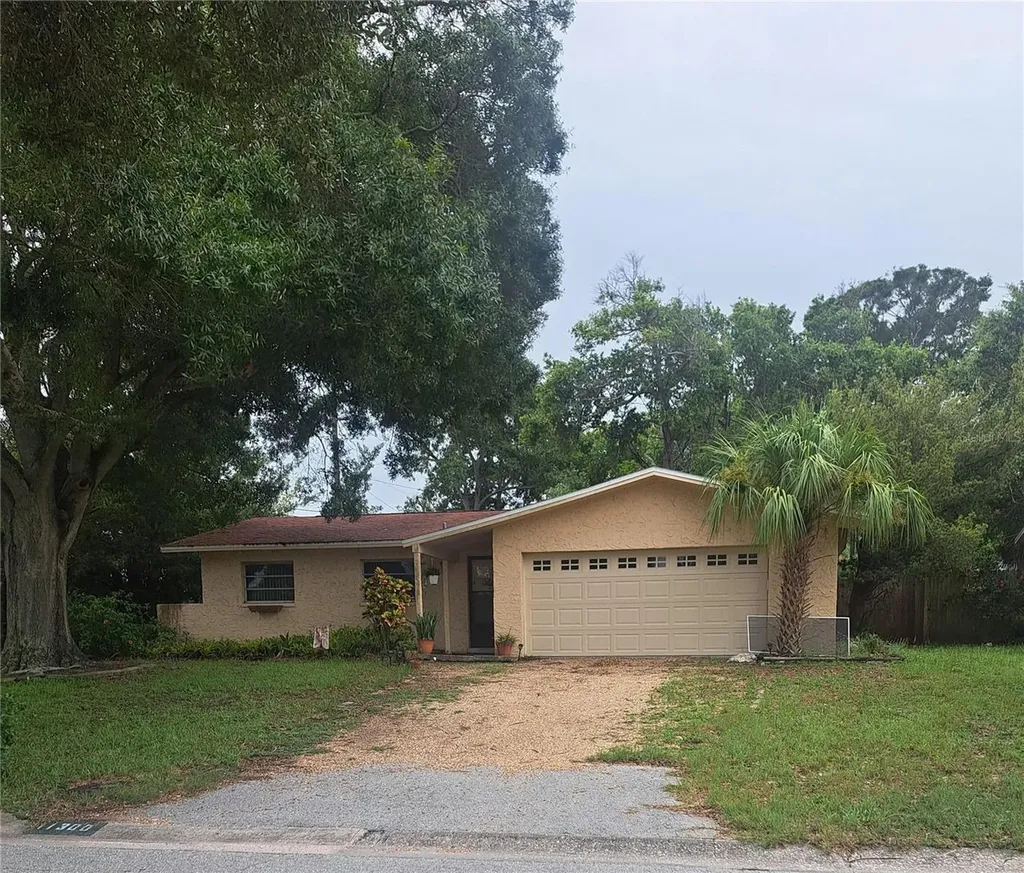 11300 88th Terrace Seminole FL 33772