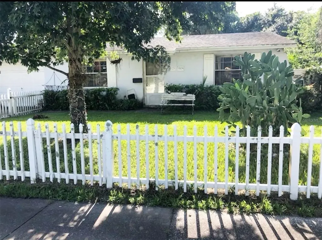 3604 Sugarcreek Drive Tampa FL 33619