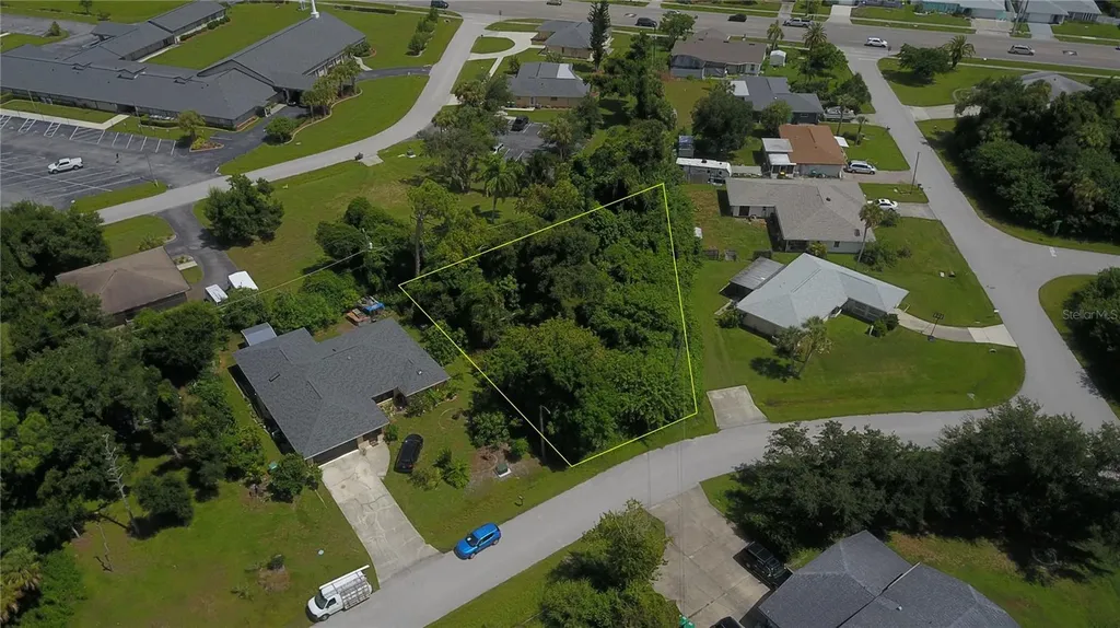 2200 Clermont Street Port Charlotte FL 33952