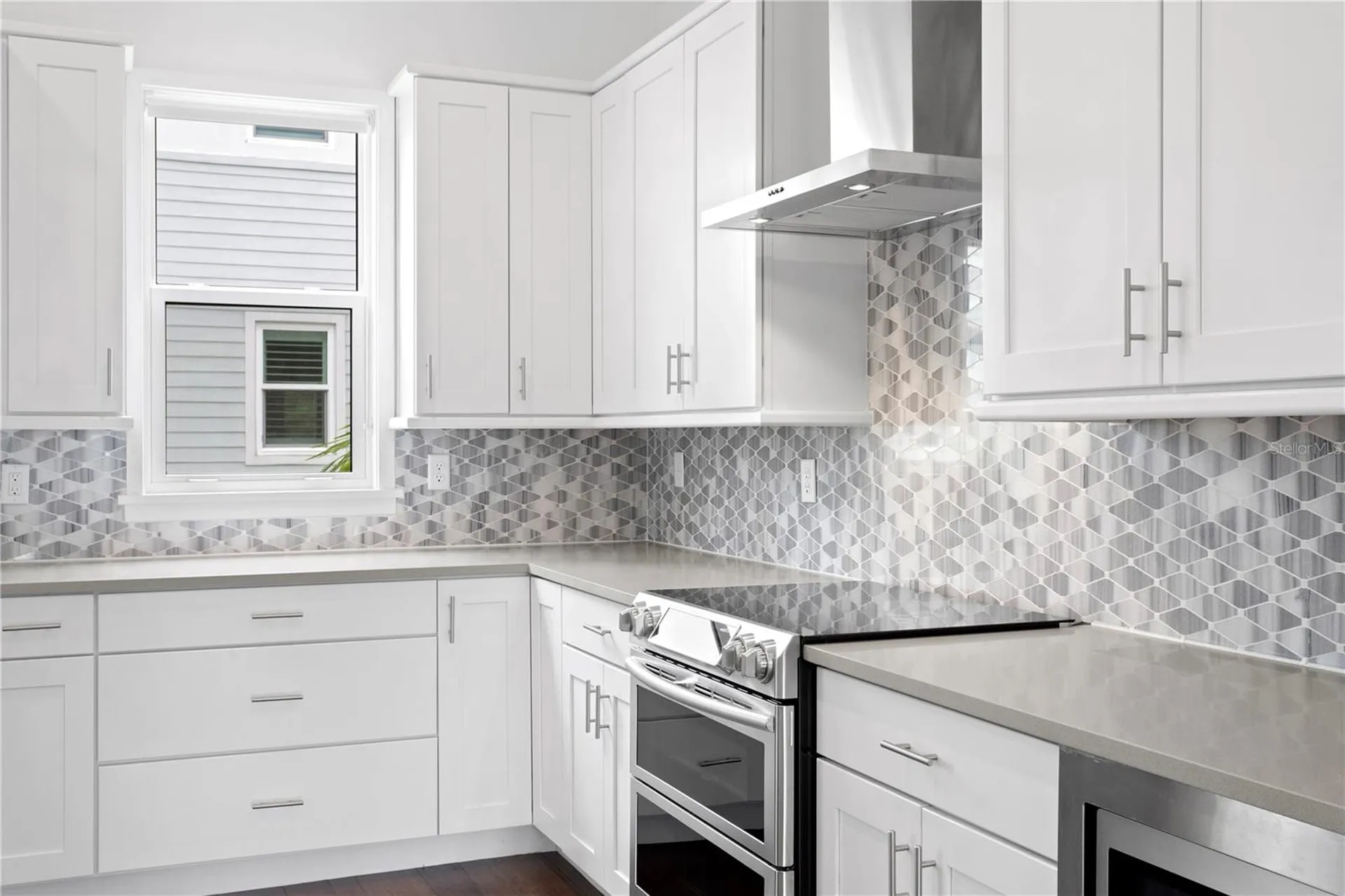 2442 W Mississippi Avenue Tampa FL 33629