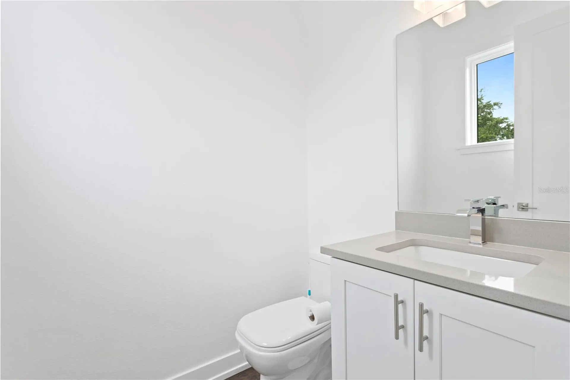 2442 W Mississippi Avenue Tampa FL 33629