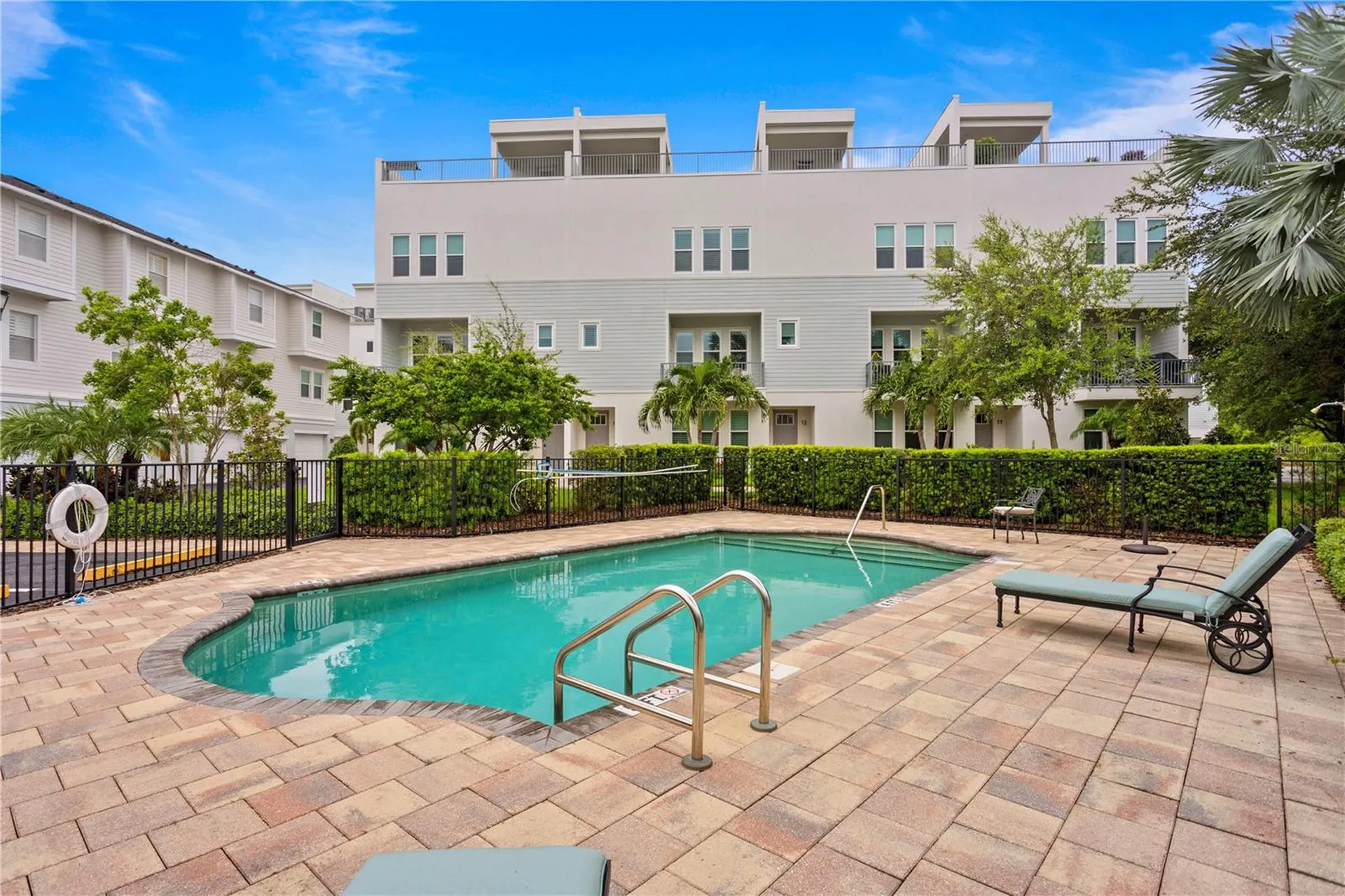 2442 W Mississippi Avenue Tampa FL 33629