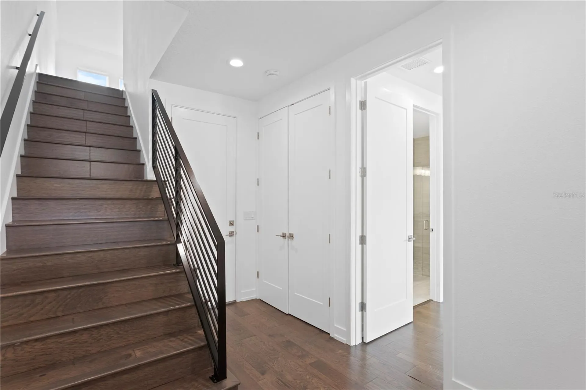 2442 W Mississippi Avenue Tampa FL 33629