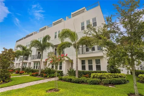 2442 W Mississippi Avenue Tampa FL 33629