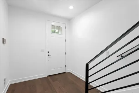 2442 W Mississippi Avenue Tampa FL 33629