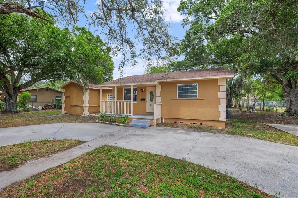 1630 41st Street S St Petersburg FL 33711