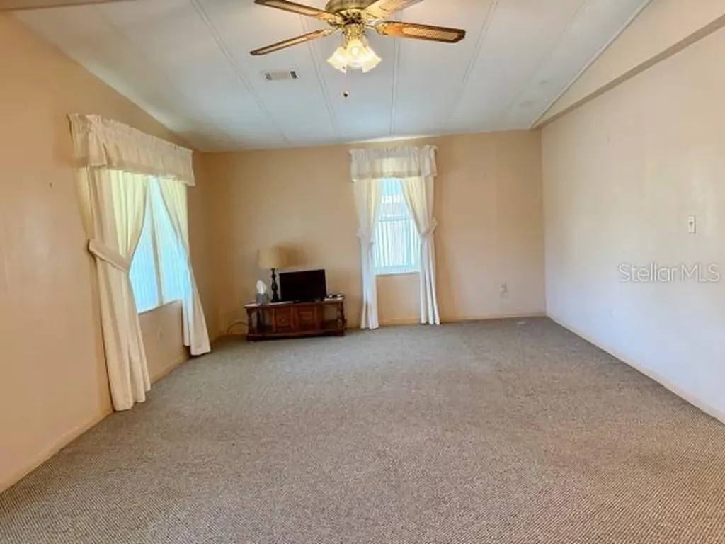 5013 Foxwood Boulevard Lakeland FL 33810