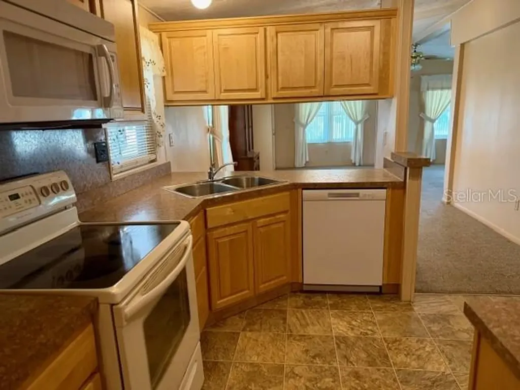 5013 Foxwood Boulevard Lakeland FL 33810