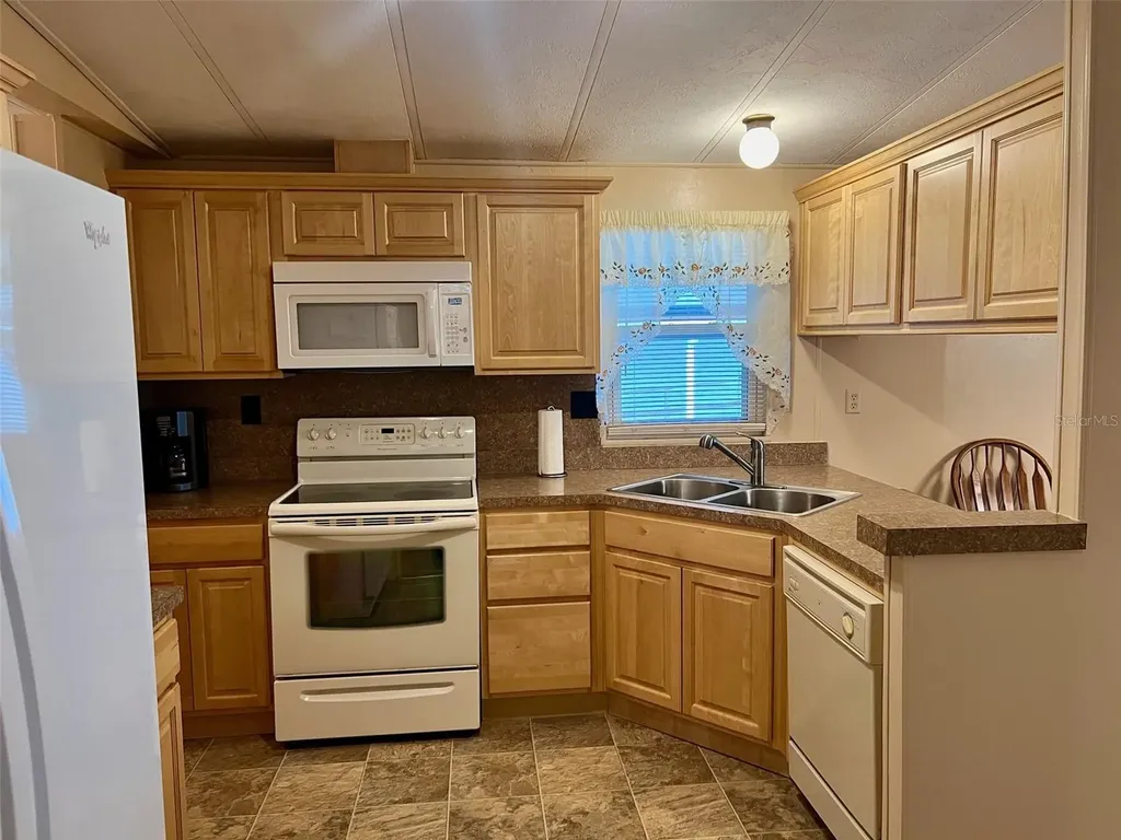 5013 Foxwood Boulevard Lakeland FL 33810