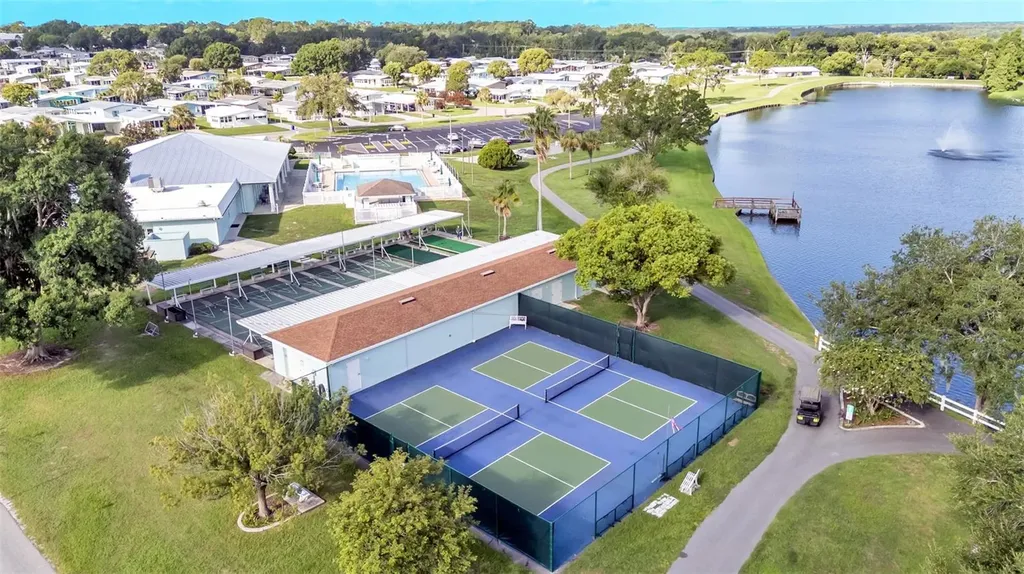 5013 Foxwood Boulevard Lakeland FL 33810