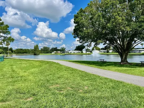 5013 Foxwood Boulevard Lakeland FL 33810