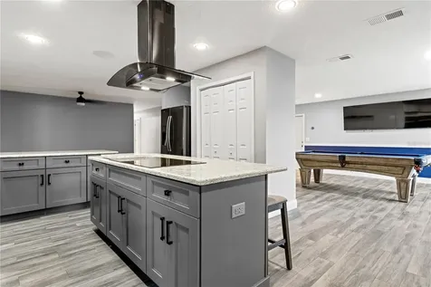 4517 Mohican Trail Valrico FL 33594