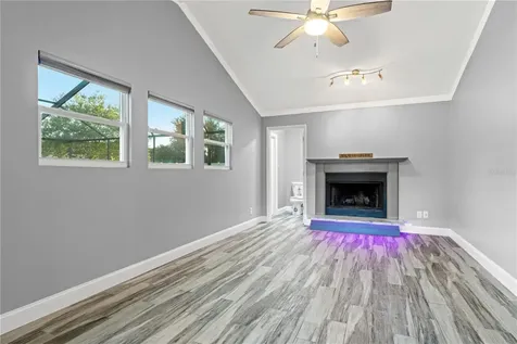 4517 Mohican Trail Valrico FL 33594
