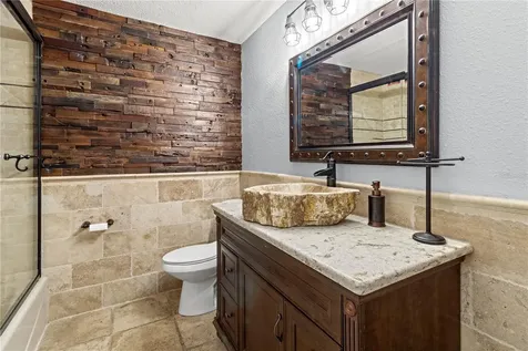4517 Mohican Trail Valrico FL 33594