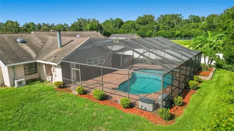 4517 Mohican Trail Valrico FL 33594