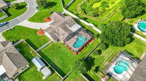 4517 Mohican Trail Valrico FL 33594