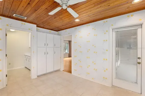 6118 NW 23rd Lane Gainesville FL 32606