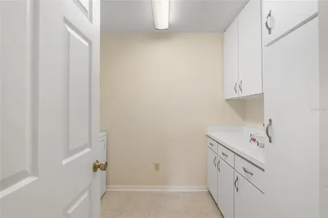 6118 NW 23rd Lane Gainesville FL 32606
