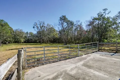6020 Us Highway 17 92 N Davenport FL 33896