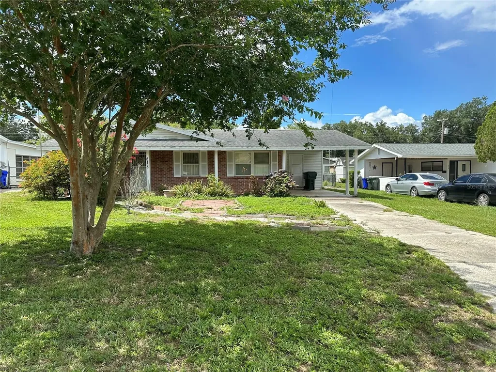 618 Carey Place Lakeland FL 33803