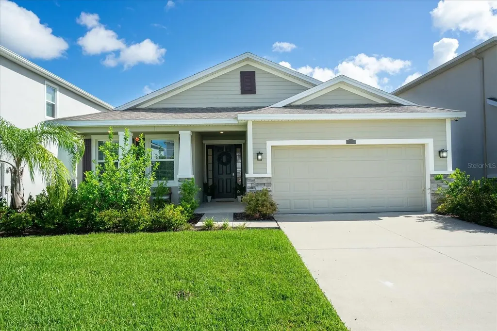 32625 Kobuk Valley Avenue Wesley Chapel FL 33543