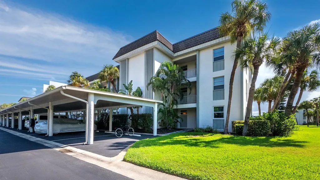 4350 Chatham Drive Longboat Key FL 34228
