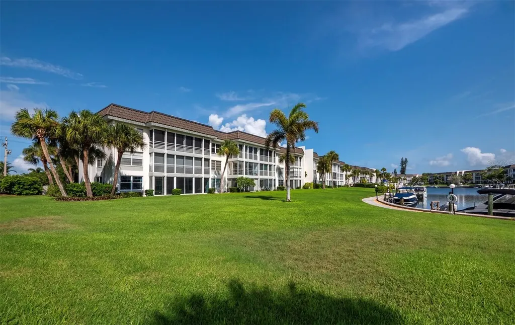 4350 Chatham Drive Longboat Key FL 34228