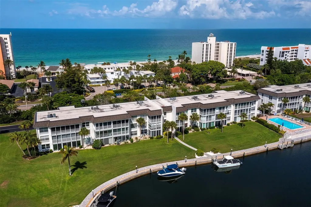 4350 Chatham Drive Longboat Key FL 34228
