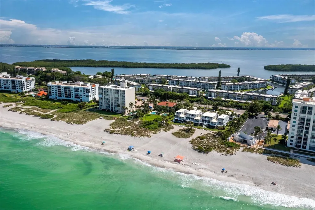 4350 Chatham Drive Longboat Key FL 34228