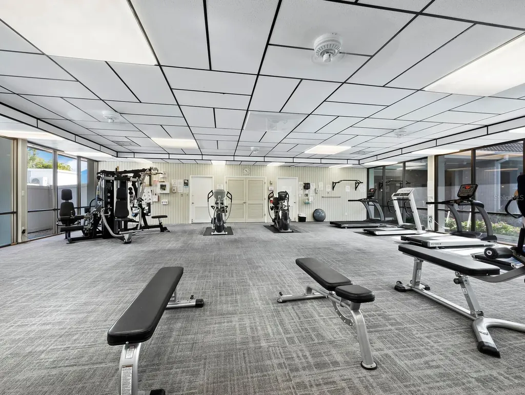 4350 Chatham Drive Longboat Key FL 34228