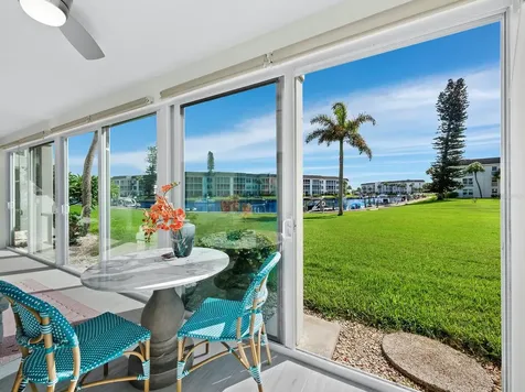 4350 Chatham Drive Longboat Key FL 34228