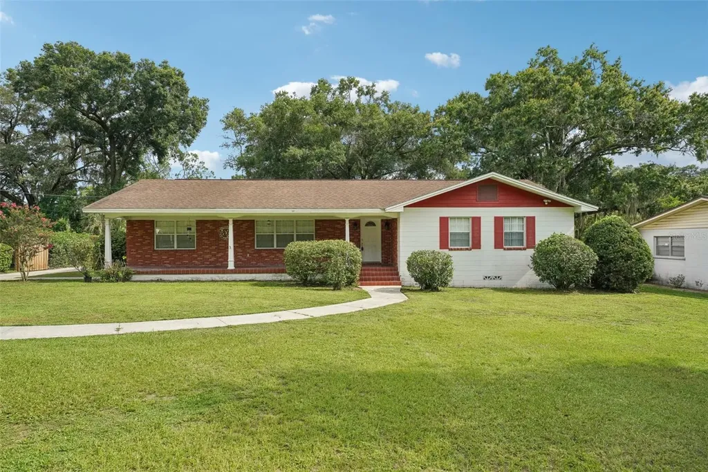 505 W Devane Street Plant City FL 33563