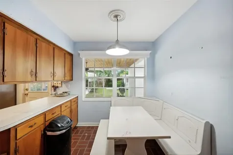 505 W Devane Street Plant City FL 33563