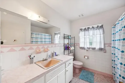505 W Devane Street Plant City FL 33563