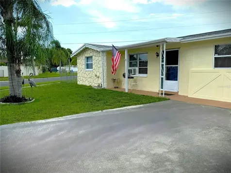 2235 Peggy Drive Holiday FL 34690