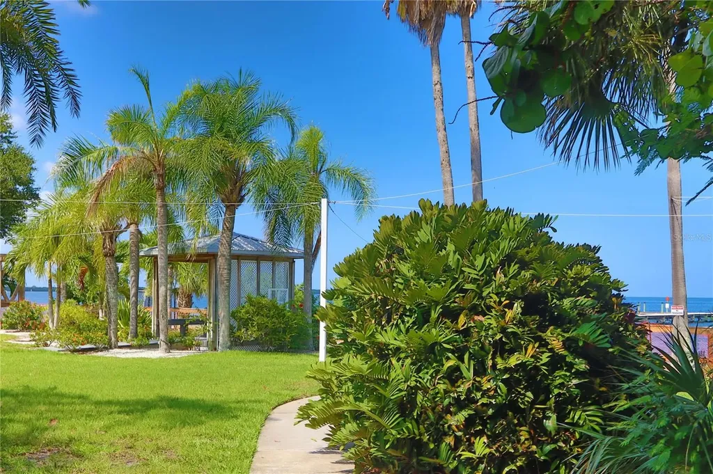 549 Bahia Beach Boulevard Ruskin FL 33570