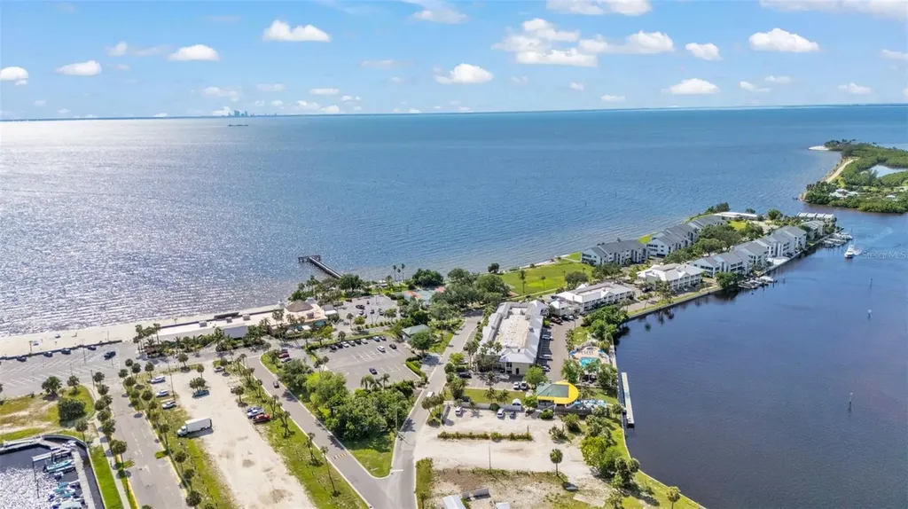 549 Bahia Beach Boulevard Ruskin FL 33570