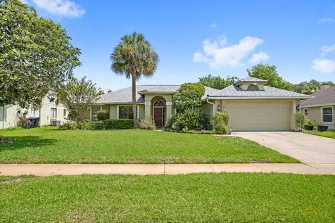5253 Goldenwood Drive Orlando FL 32817